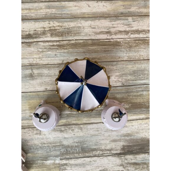 1997 Trendmasters Winter Wonderland Replacement Carousel Gazebos & Railings - Picture 7 of 11